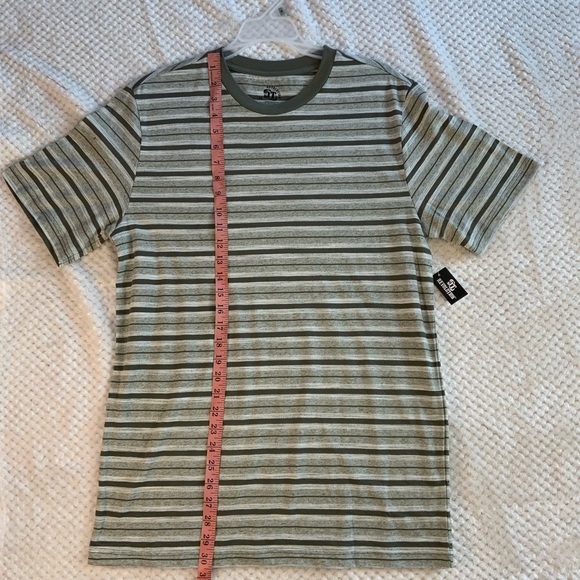 NWT - Men’s Striped Revolution Crew Neck TShirt - Sage Green - Super Soft - Picture 6 of 9